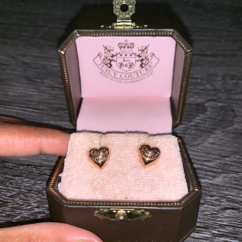 💘 Original Juicy Couture Gold Stud Heart Earrings - Picture 1 of 4